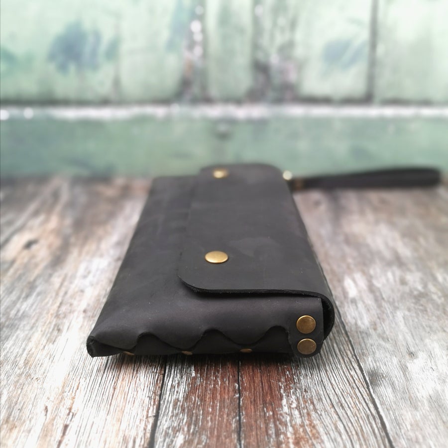 Wild Origin Leather Wristlet Bag-BLACK